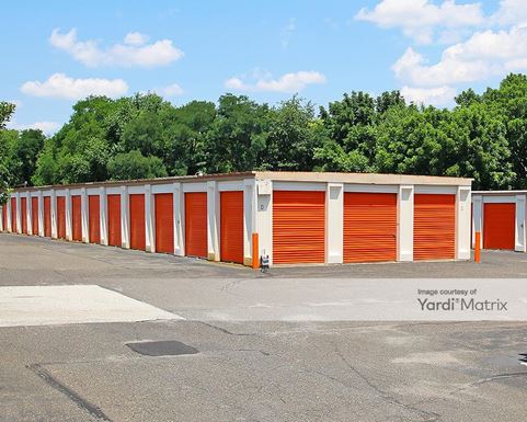 Source URL: https://cdnsc.rentcafe.com/dmslivecafe/3/1074280/1074280-1-3.jpg?width=-1&height=385&quality=80