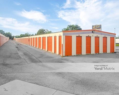 Source URL: https://cdnsc.rentcafe.com/dmslivecafe/3/1074281/1074281-1-2.jpg?width=-1&height=385&quality=80