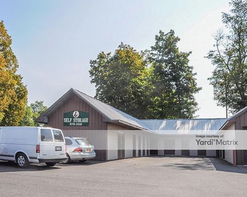 Source URL: https://cdnsc.rentcafe.com/dmslivecafe/3/1074292/1074292-1-4.jpg?width=-1&height=385&quality=80