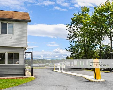 Source URL: https://cdnsc.rentcafe.com/dmslivecafe/3/1074299/1074299-1-2.jpg?width=-1&height=385&quality=80