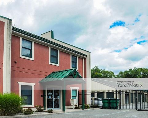 Source URL: https://cdnsc.rentcafe.com/dmslivecafe/3/1074300/1074300-1-2.jpg?width=-1&height=385&quality=80