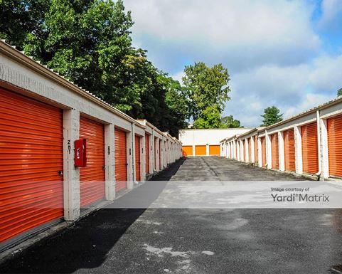 Source URL: https://cdnsc.rentcafe.com/dmslivecafe/3/1074305/1074305-1-2.jpg?width=-1&height=385&quality=80