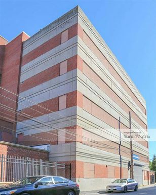 Source URL: https://cdnsc.rentcafe.com/dmslivecafe/3/1074309/1074309-1-4.jpg?width=-1&height=385&quality=80