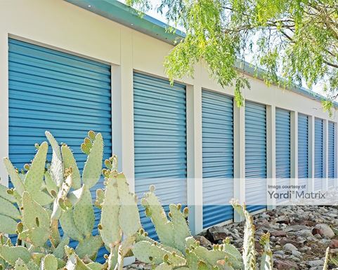 Source URL: https://cdnsc.rentcafe.com/dmslivecafe/3/1074335/1074335-1-4.jpg?width=-1&height=385&quality=80