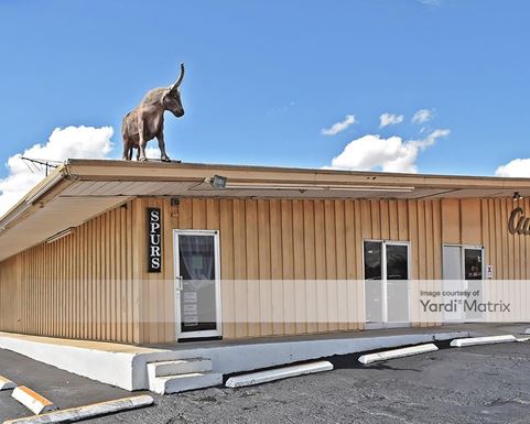 Source URL: https://cdnsc.rentcafe.com/dmslivecafe/3/1074388/1074388-1-5.jpg?width=-1&height=385&quality=80