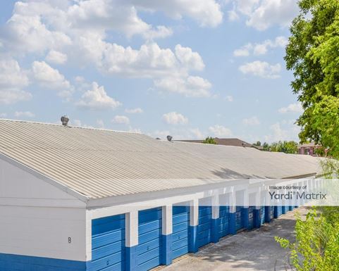 Source URL: https://cdnsc.rentcafe.com/dmslivecafe/3/1074389/1074389-1-3.jpg?width=-1&height=385&quality=80