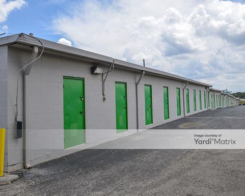 Source URL: https://cdnsc.rentcafe.com/dmslivecafe/3/1074393/1074393-1-5.jpg?width=-1&height=385&quality=80