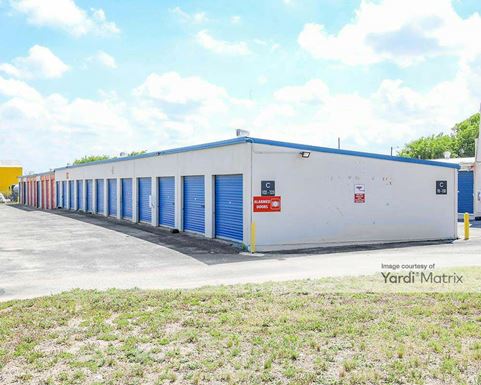 Source URL: https://cdnsc.rentcafe.com/dmslivecafe/3/1074401/1074401-1-3.jpg?width=-1&height=385&quality=80