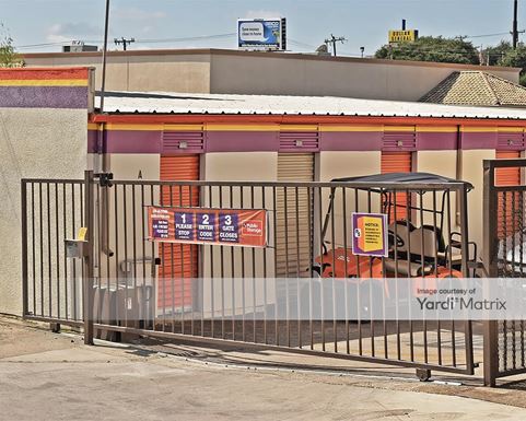 Source URL: https://cdnsc.rentcafe.com/dmslivecafe/3/1074415/1074415-1-5.jpg?width=-1&height=385&quality=80