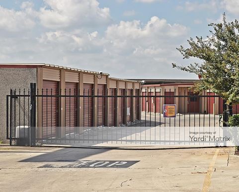 Source URL: https://cdnsc.rentcafe.com/dmslivecafe/3/1074416/1074416-1-4.jpg?width=-1&height=385&quality=80