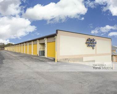 Storage Units for Rent available at 11947 Huebner Road, San Antonio, TX 78230