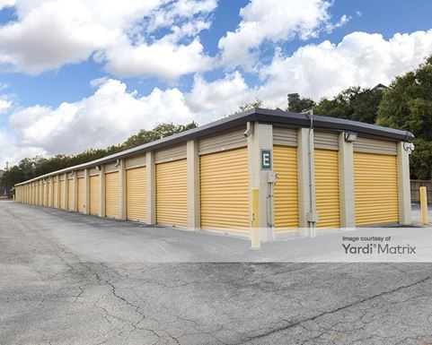 Source URL: https://cdnsc.rentcafe.com/dmslivecafe/3/1074418/1074418-1-2.jpg?width=-1&height=385&quality=80