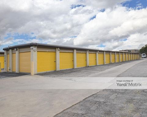 Source URL: https://cdnsc.rentcafe.com/dmslivecafe/3/1074418/1074418-1-3.jpg?width=-1&height=385&quality=80