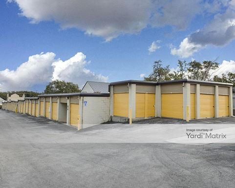 Source URL: https://cdnsc.rentcafe.com/dmslivecafe/3/1074418/1074418-1-6.jpg?width=-1&height=385&quality=80