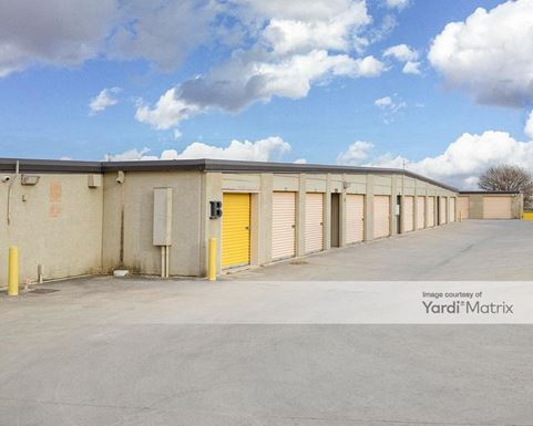 Source URL: https://cdnsc.rentcafe.com/dmslivecafe/3/1074419/1074419-1-4.jpg?width=-1&height=385&quality=80