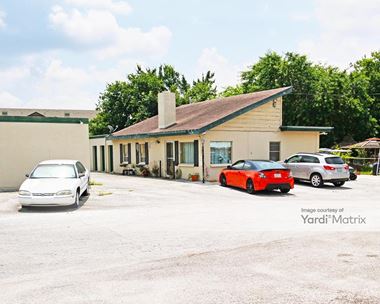 Storage Units for Rent available at 13600 North Interstate 35, Live Oak, TX 78233