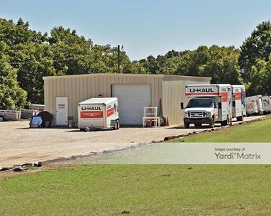 Storage Units for Rent available at 1927 West Kingsbury Street, Seguin, TX 78155