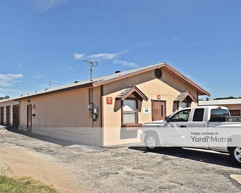 Source URL: https://cdnsc.rentcafe.com/dmslivecafe/3/1074434/1074434-1-2.jpg?width=-1&height=385&quality=80