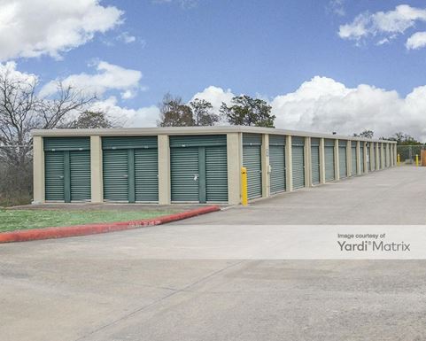 Source URL: https://cdnsc.rentcafe.com/dmslivecafe/3/1074443/1074443-1-4.jpg?width=-1&height=385&quality=80