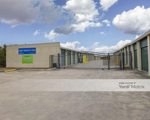 Source URL: https://cdnsc.rentcafe.com/dmslivecafe/3/1074443/1074443-1-6.jpg?width=-1&height=385&quality=80