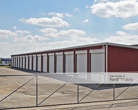 Source URL: https://cdnsc.rentcafe.com/dmslivecafe/3/1074444/1074444-1-5.jpg?width=-1&height=385&quality=80