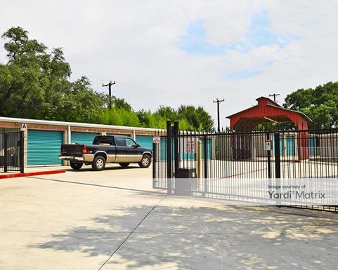 Source URL: https://cdnsc.rentcafe.com/dmslivecafe/3/1074448/1074448-1-2.jpg?width=-1&height=385&quality=80