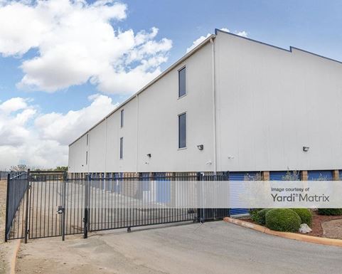 Source URL: https://cdnsc.rentcafe.com/dmslivecafe/3/1074450/1074450-1-5.jpg?width=-1&height=385&quality=80