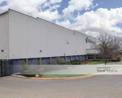 Source URL: https://cdnsc.rentcafe.com/dmslivecafe/3/1074450/1074450-1-6.jpg?width=-1&height=385&quality=80