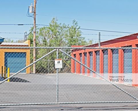 Source URL: https://cdnsc.rentcafe.com/dmslivecafe/3/1074482/1074482-1-4.jpg?width=-1&height=385&quality=80