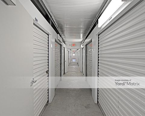 Source URL: https://cdnsc.rentcafe.com/dmslivecafe/3/1074485/1074485-1-5.jpg?width=-1&height=385&quality=80