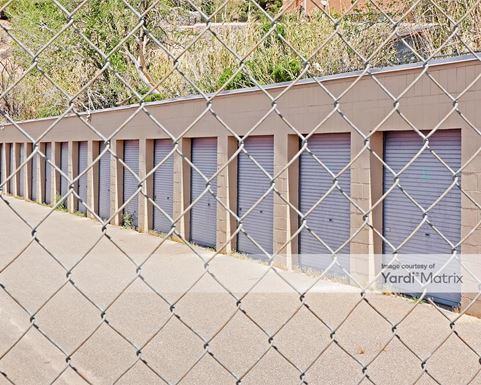 Source URL: https://cdnsc.rentcafe.com/dmslivecafe/3/1074490/1074490-1-2.jpg?width=-1&height=385&quality=80