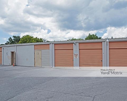 Source URL: https://cdnsc.rentcafe.com/dmslivecafe/3/1074565/1074565-1-2.jpg?width=-1&height=385&quality=80