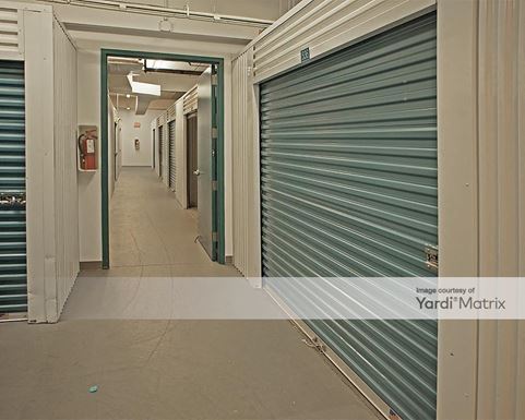 Source URL: https://cdnsc.rentcafe.com/dmslivecafe/3/1074577/1074577-1-3.jpg?width=-1&height=385&quality=80