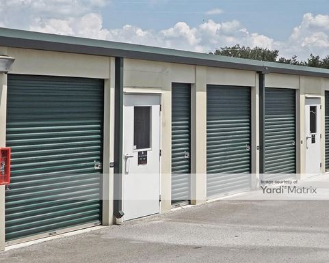 Source URL: https://cdnsc.rentcafe.com/dmslivecafe/3/1074588/1074588-1-5.jpg?width=-1&height=385&quality=80