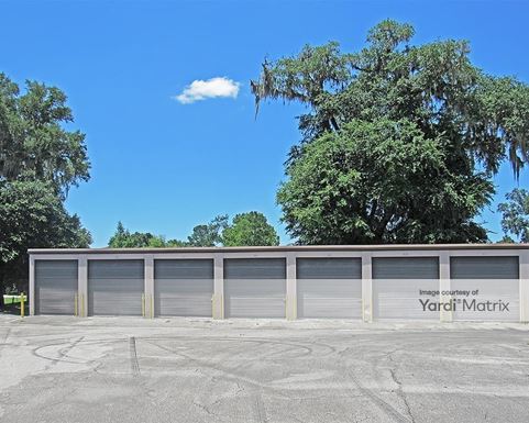 Source URL: https://cdnsc.rentcafe.com/dmslivecafe/3/1074590/1074590-1-4.jpg?width=-1&height=385&quality=80