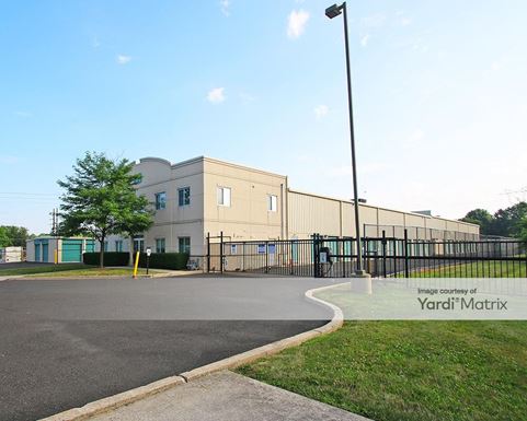 Source URL: https://cdnsc.rentcafe.com/dmslivecafe/3/1074633/1074633-1-4.jpg?width=-1&height=385&quality=80