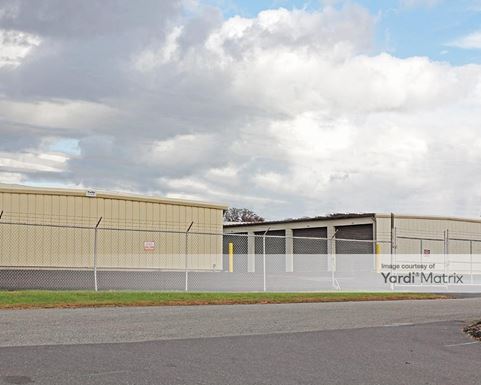 Source URL: https://cdnsc.rentcafe.com/dmslivecafe/3/1074636/1074636-1-4.jpg?width=-1&height=385&quality=80