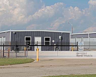 Storage Units for Rent available at 100 NW 4th Street, Oak Grove, MO 64075