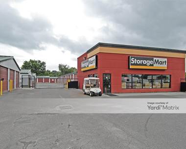 Storage Units for Rent available at 14151 Wyandotte Street, Kansas City, MO 64145