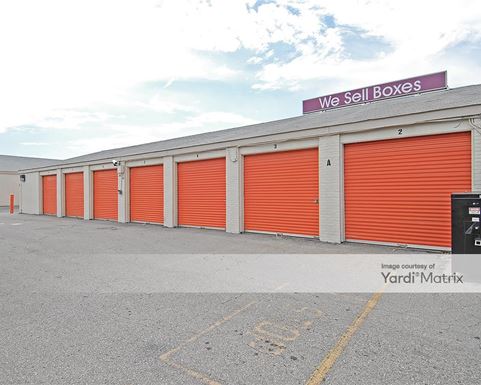 Source URL: https://cdnsc.rentcafe.com/dmslivecafe/3/1074680/1074680-1-4.jpg?width=-1&height=385&quality=80