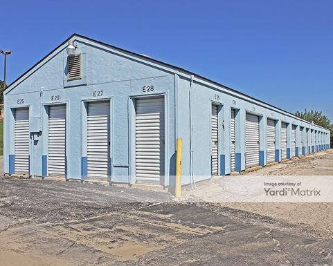 Source URL: https://cdnsc.rentcafe.com/dmslivecafe/3/1074681/1074681-1-3.jpg?width=-1&height=385&quality=80