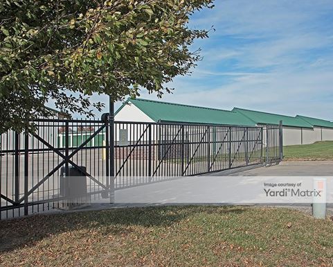 Source URL: https://cdnsc.rentcafe.com/dmslivecafe/3/1074682/1074682-1-5.jpg?width=-1&height=385&quality=80