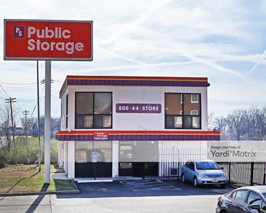 Storage Units for Rent available at 1539 South Old Highway 94, St Charles, MO 63303