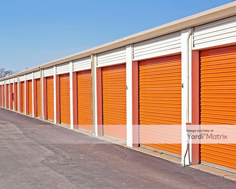 Source URL: https://cdnsc.rentcafe.com/dmslivecafe/3/1074693/1074693-1-3.jpg?width=-1&height=385&quality=80