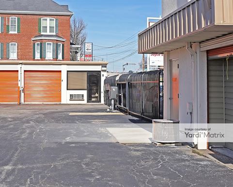 Source URL: https://cdnsc.rentcafe.com/dmslivecafe/3/1074693/1074693-1-5.jpg?width=-1&height=385&quality=80