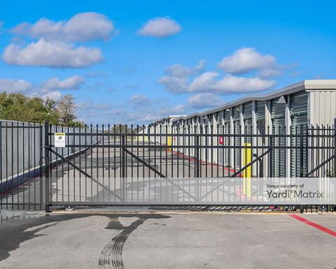 Source URL: https://cdnsc.rentcafe.com/dmslivecafe/3/1074705/1074705-1-3.jpg?width=-1&height=385&quality=80