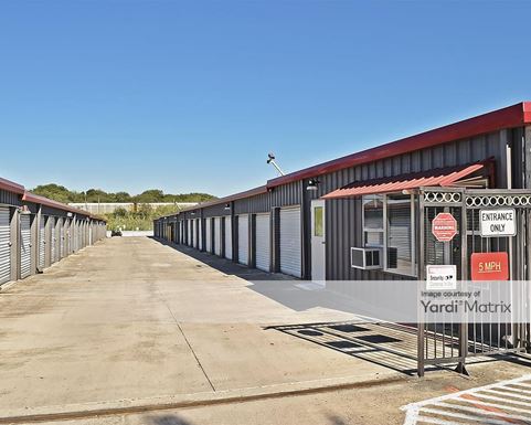 Source URL: https://cdnsc.rentcafe.com/dmslivecafe/3/1074708/1074708-1-2.jpg?width=-1&height=385&quality=80