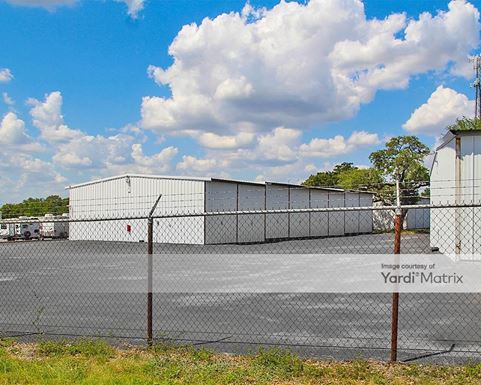 Source URL: https://cdnsc.rentcafe.com/dmslivecafe/3/1074711/1074711-1-2.jpg?width=-1&height=385&quality=80