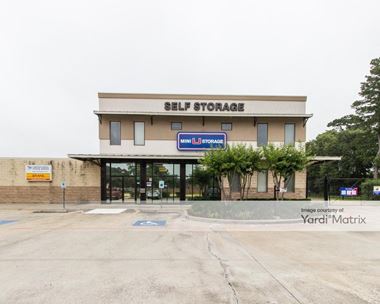 Storage Units for Rent available at 11950 Spring Cypress Road, Tomball, TX 77377