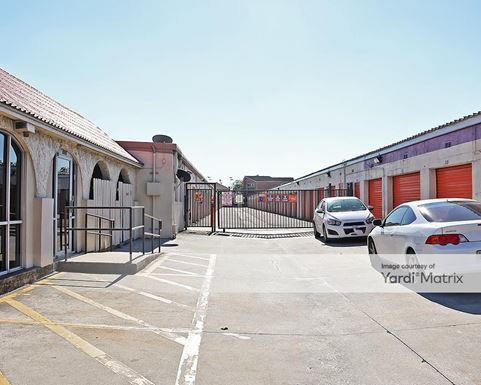 Source URL: https://cdnsc.rentcafe.com/dmslivecafe/3/1074758/1074758-1-2.jpg?width=-1&height=385&quality=80